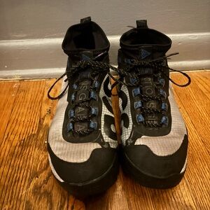 Nike ACG Zoom Terra Zaherra sneakers size 9